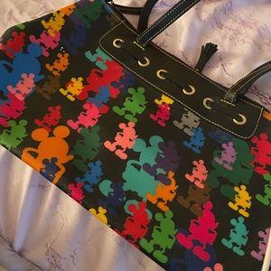 Do eye and Bourke Disney Purse
